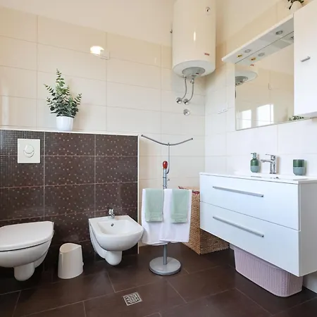Holiday Fabio By Interhome بيت للعطل Banjevci